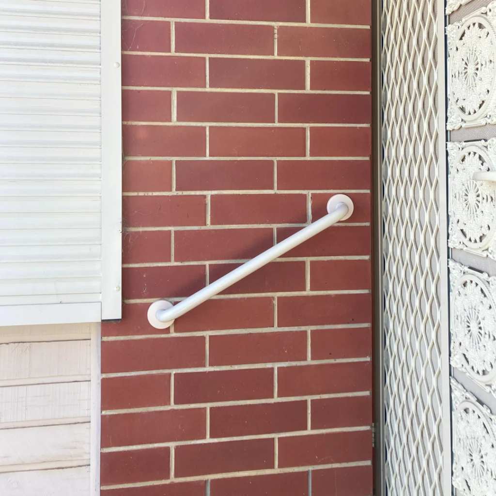 Hiline Home Modifications - Grab rail