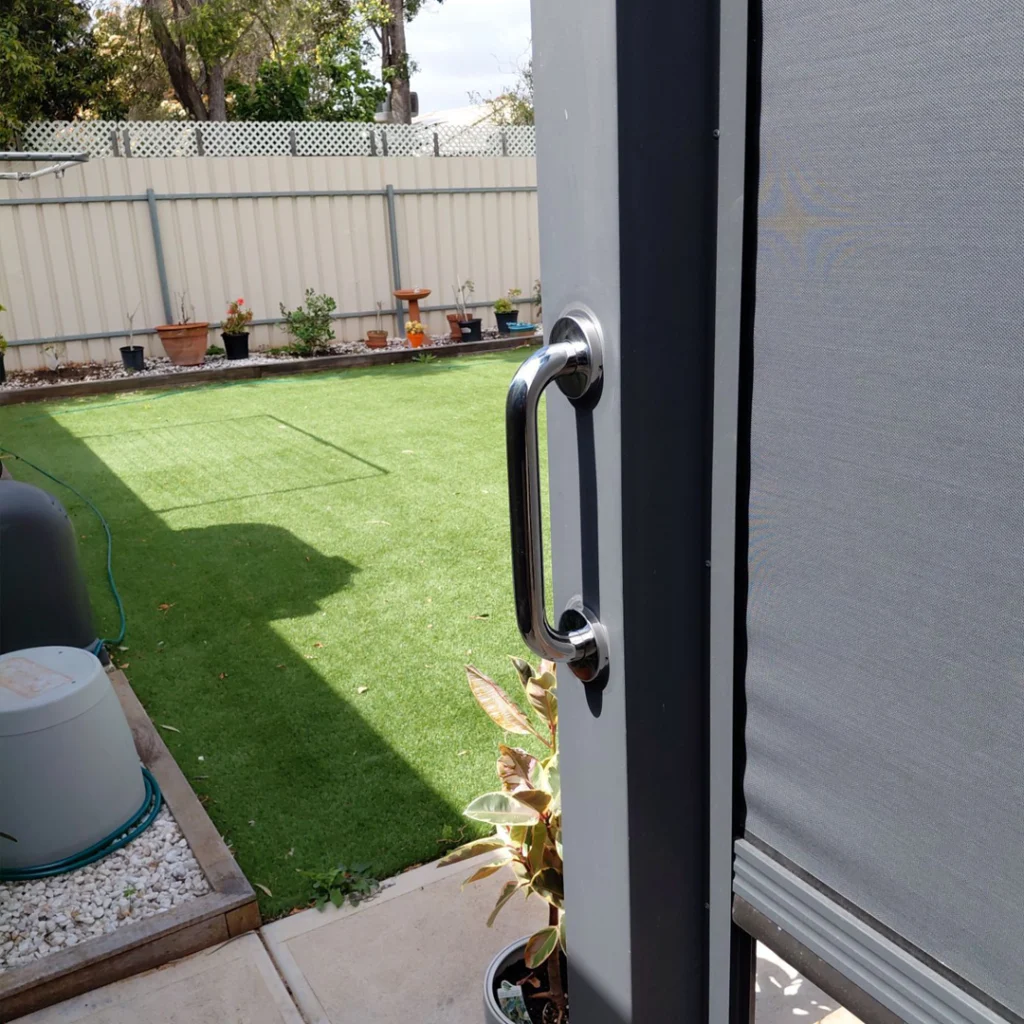 Hiline Home Modifications - Grab rails