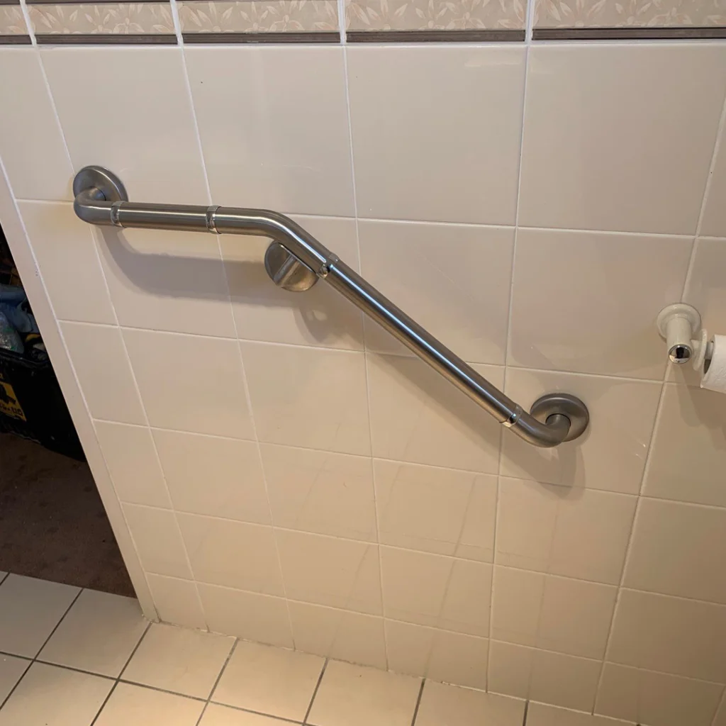 Hiline Home Modifications - Modular grab rails