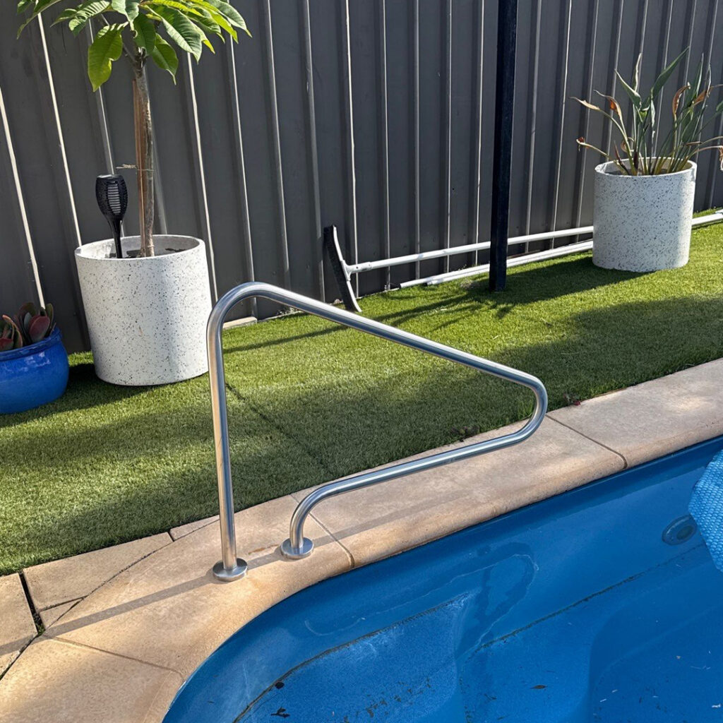 Hiline Home Modifications - Pool rails