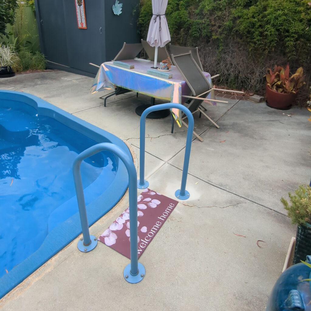 Hiline Home Modifications - Pool rails