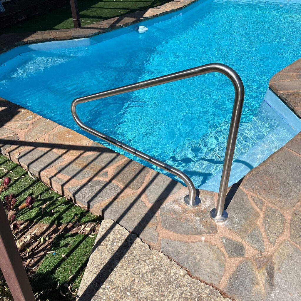 Hiline Home Modifications - Pool rails