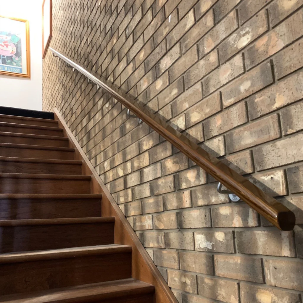 Hiline Home Modifications - Timber Hand Rail